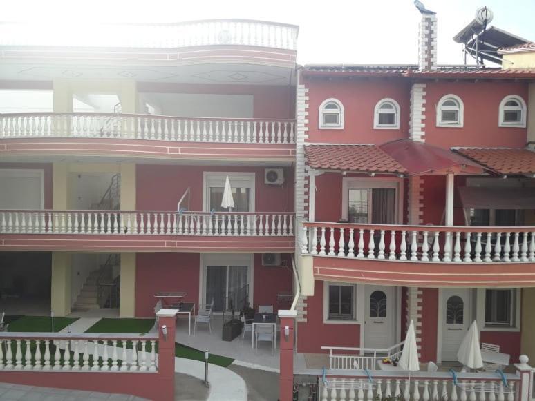 Aparthotel Petros House Sarti Zewnętrze zdjęcie